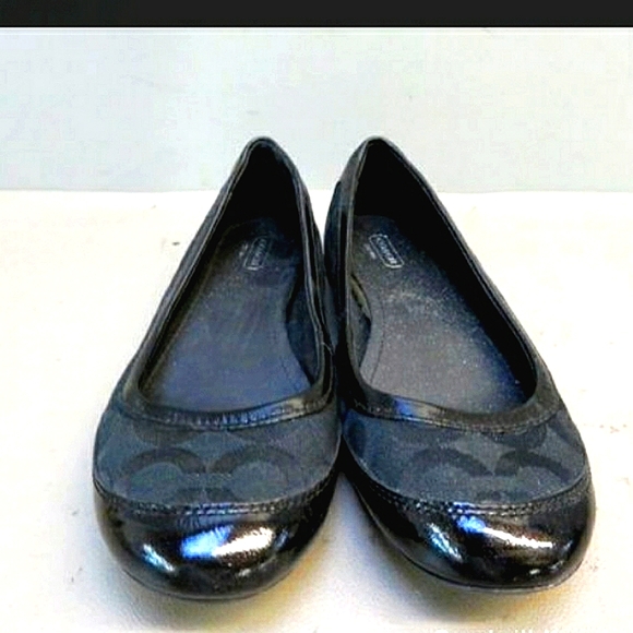 The Ones Everyone Wants!! COACH Black Ballet Flats - Picture 2 of 9